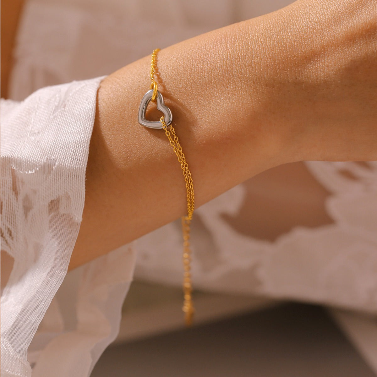 Gold-Plated Heart Bracelet – A Timeless Symbol of Love and Remembrance