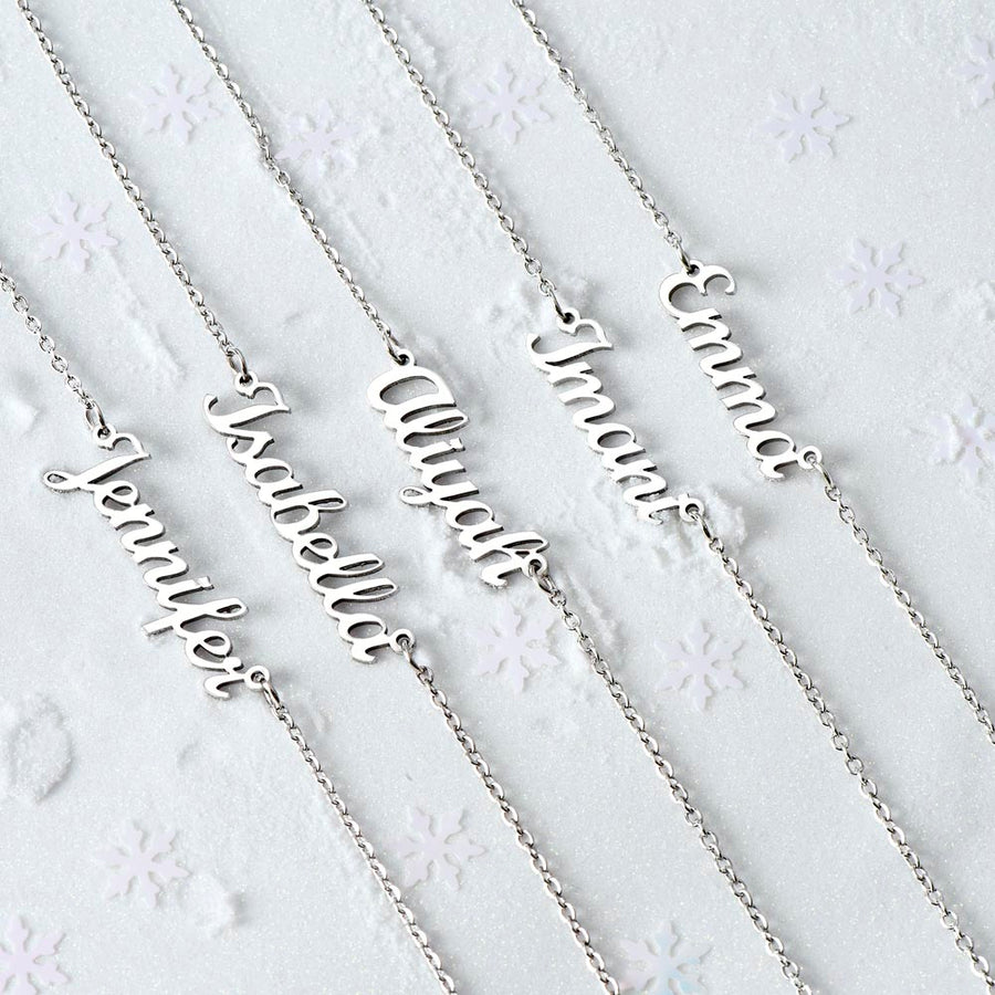 Personalized Name Necklace – A Heartfelt Keepsake to Honor and Remember Loved Ones