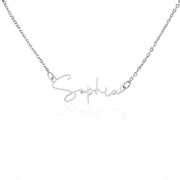 Signature Style Name Necklace – A Personalized Gift of Love and Remembrance