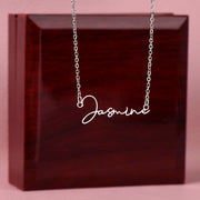 Signature Style Name Necklace – A Personalized Gift of Love and Remembrance